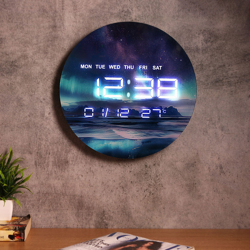 Bigsmall Northern Lights Clock